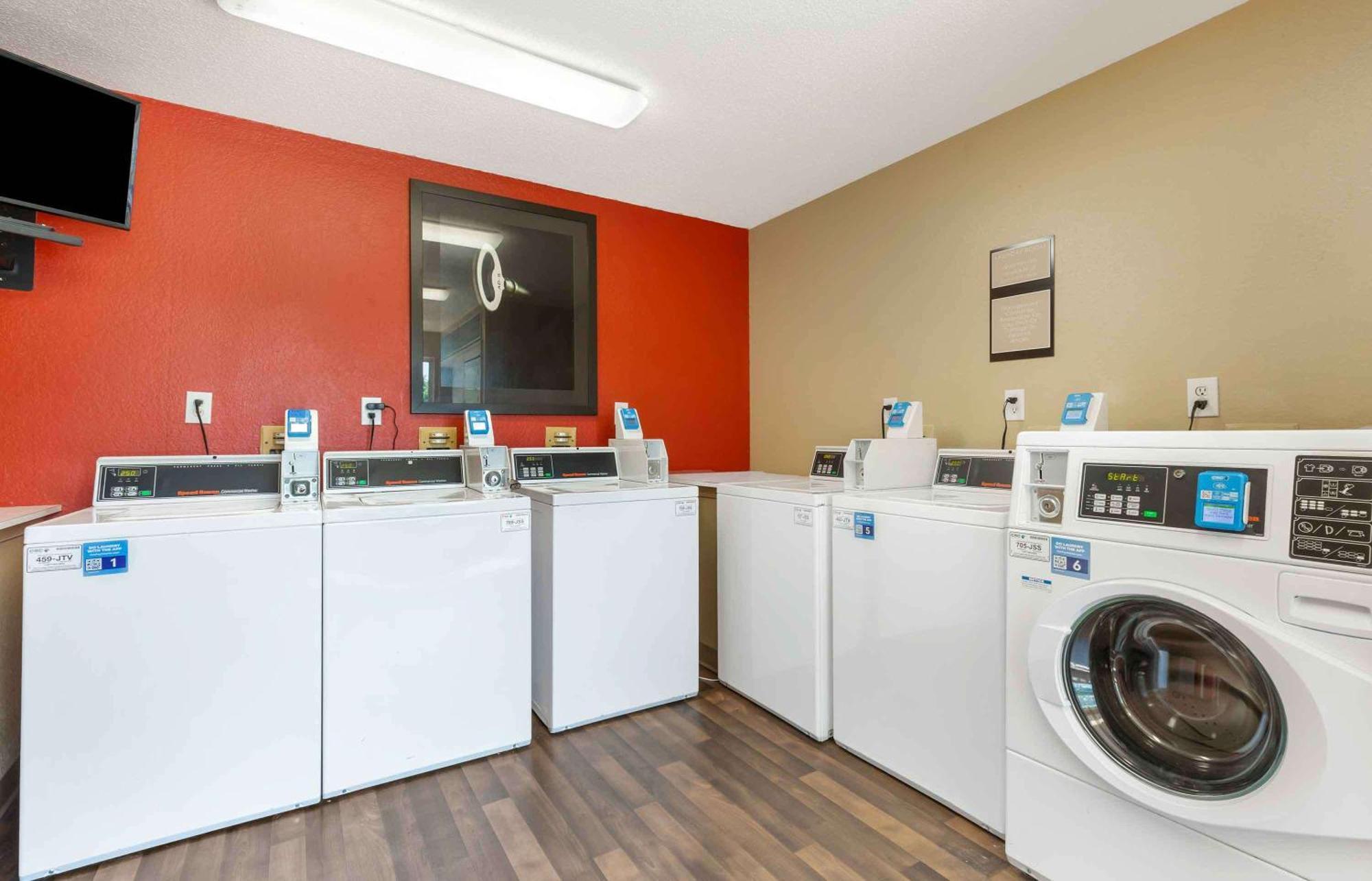 Extended Stay America Select Suites - Washington, Dc - Sterling - Dulles Eksteriør bilde