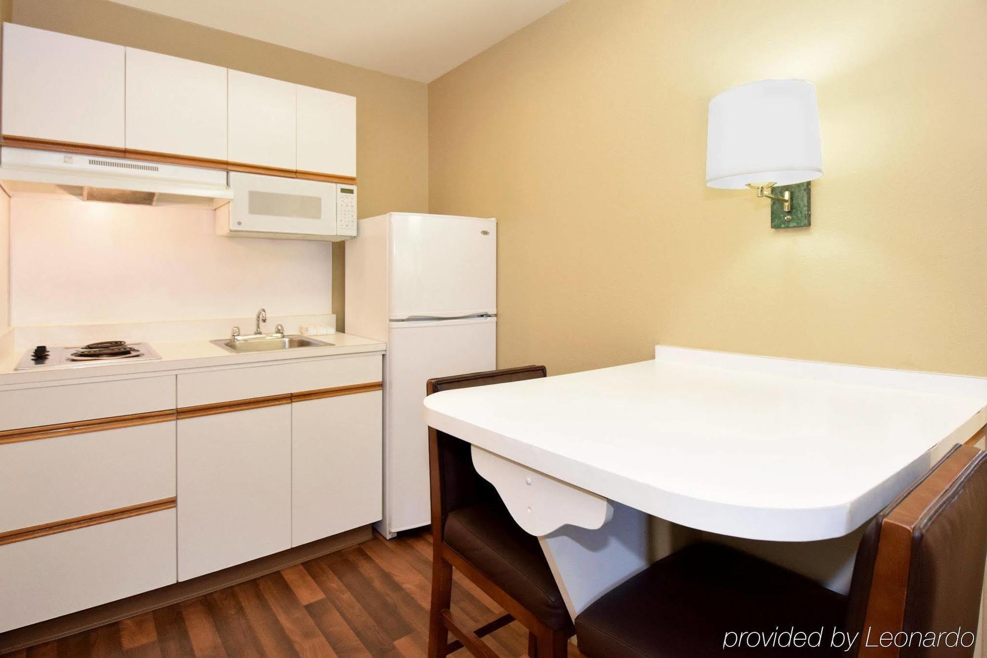 Extended Stay America Select Suites - Washington, Dc - Sterling - Dulles Eksteriør bilde